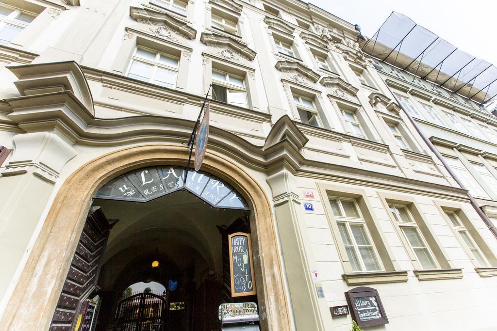 Friday Songs Apartment Prague Exterior photo