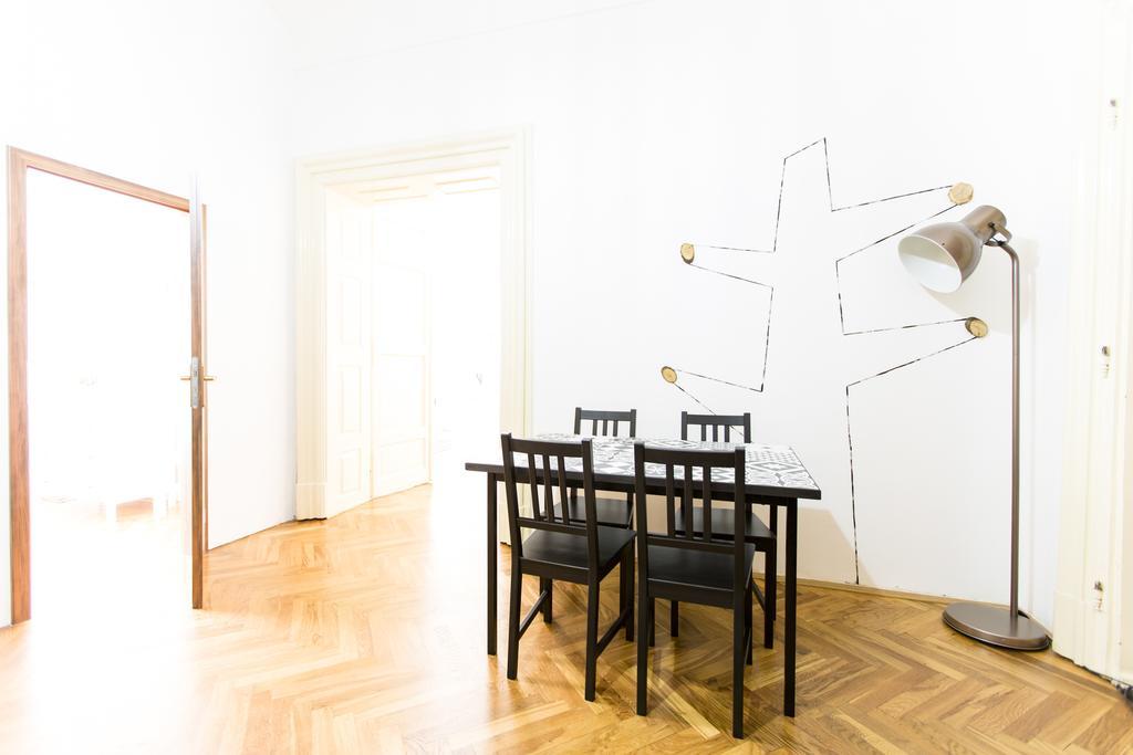 Friday Songs Apartment Prague Exterior photo