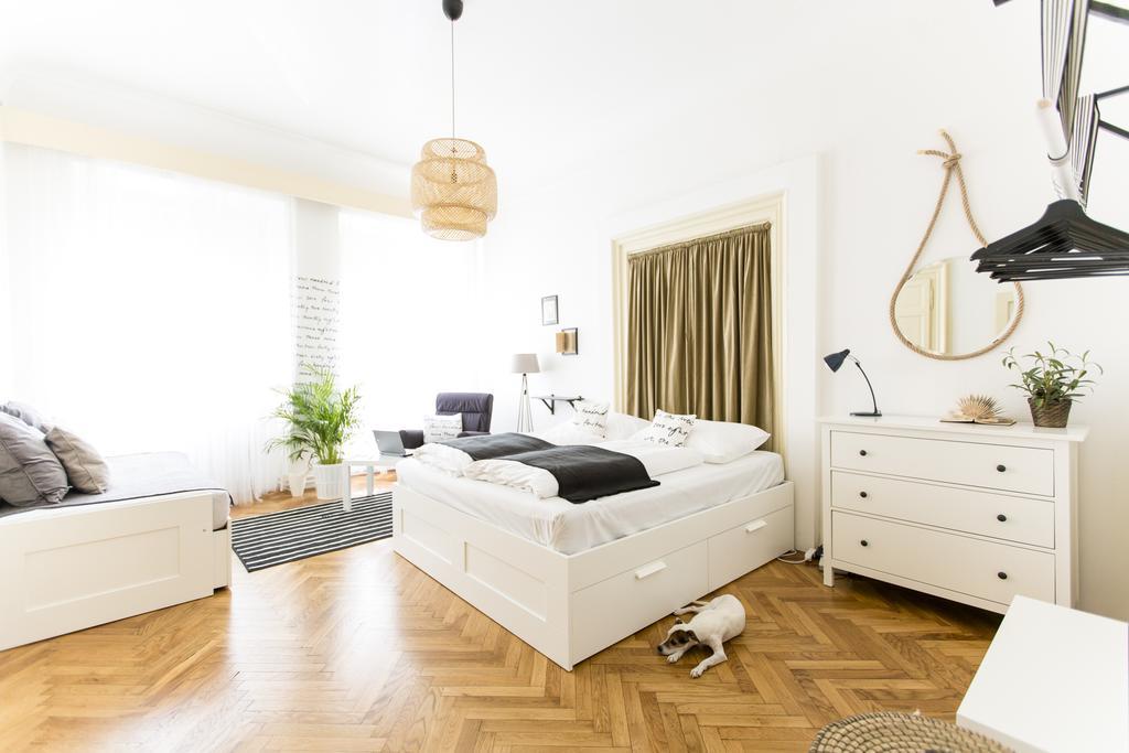 Friday Songs Apartment Prague Exterior photo