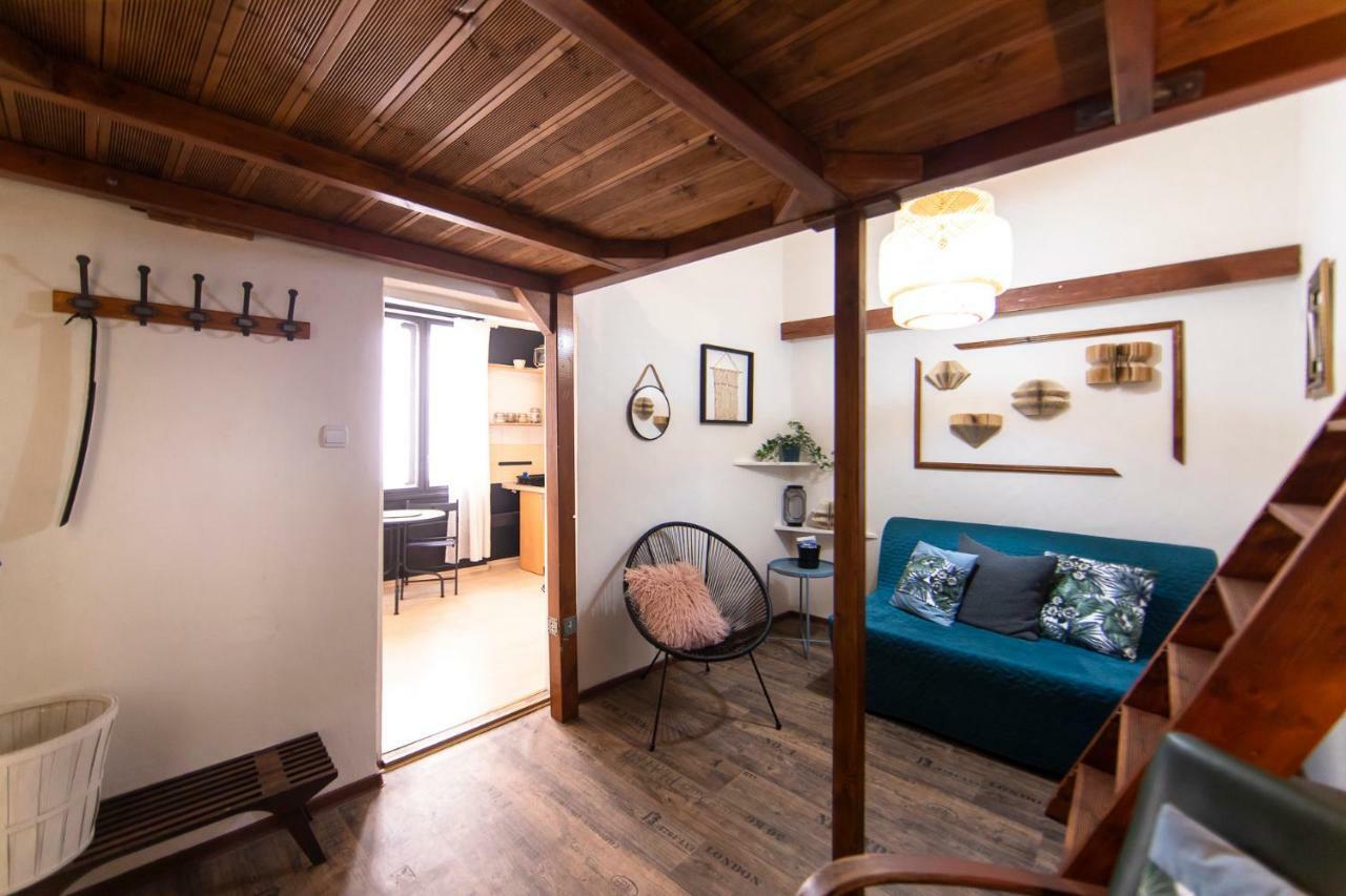 Friday Songs Apartment Prague Exterior photo